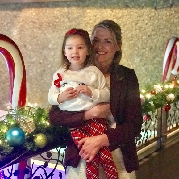 Meet your Posher, Alex - Picture 2 of 4